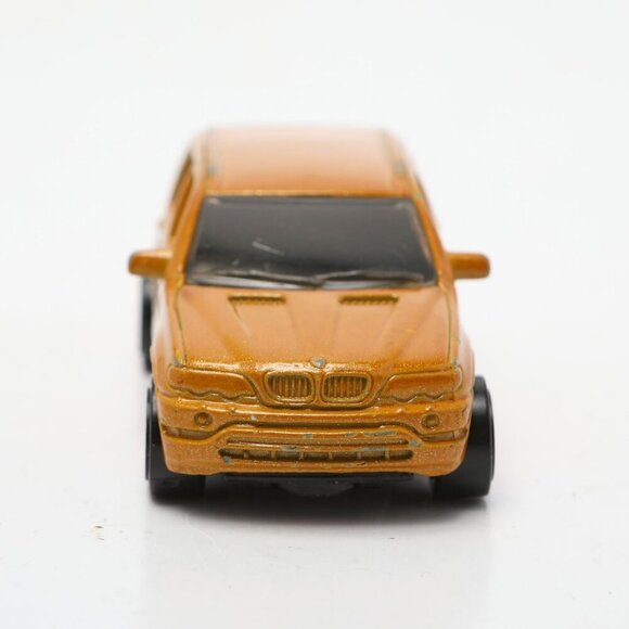 Vintage 2001 Mattel Matchbox BMW X5 SUV Yellow Die Cast Car Collectable Toy - Picture 6 of 6